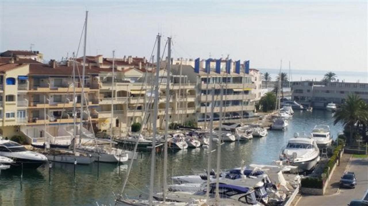 Estudio Vistas Marina Y Mar Ref 295 Empuriabrava Buitenkant foto